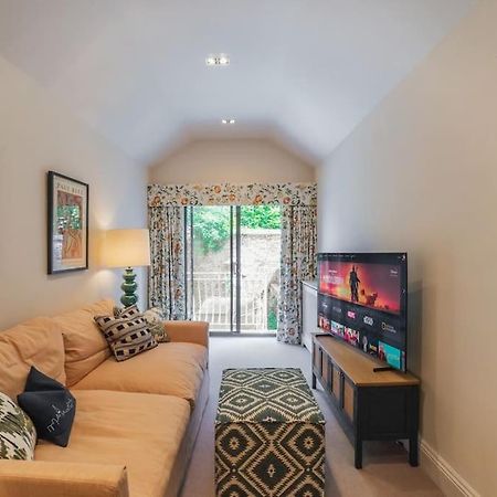 The Long Walk: 3Bed & Garden Villa Windsor Bagian luar foto